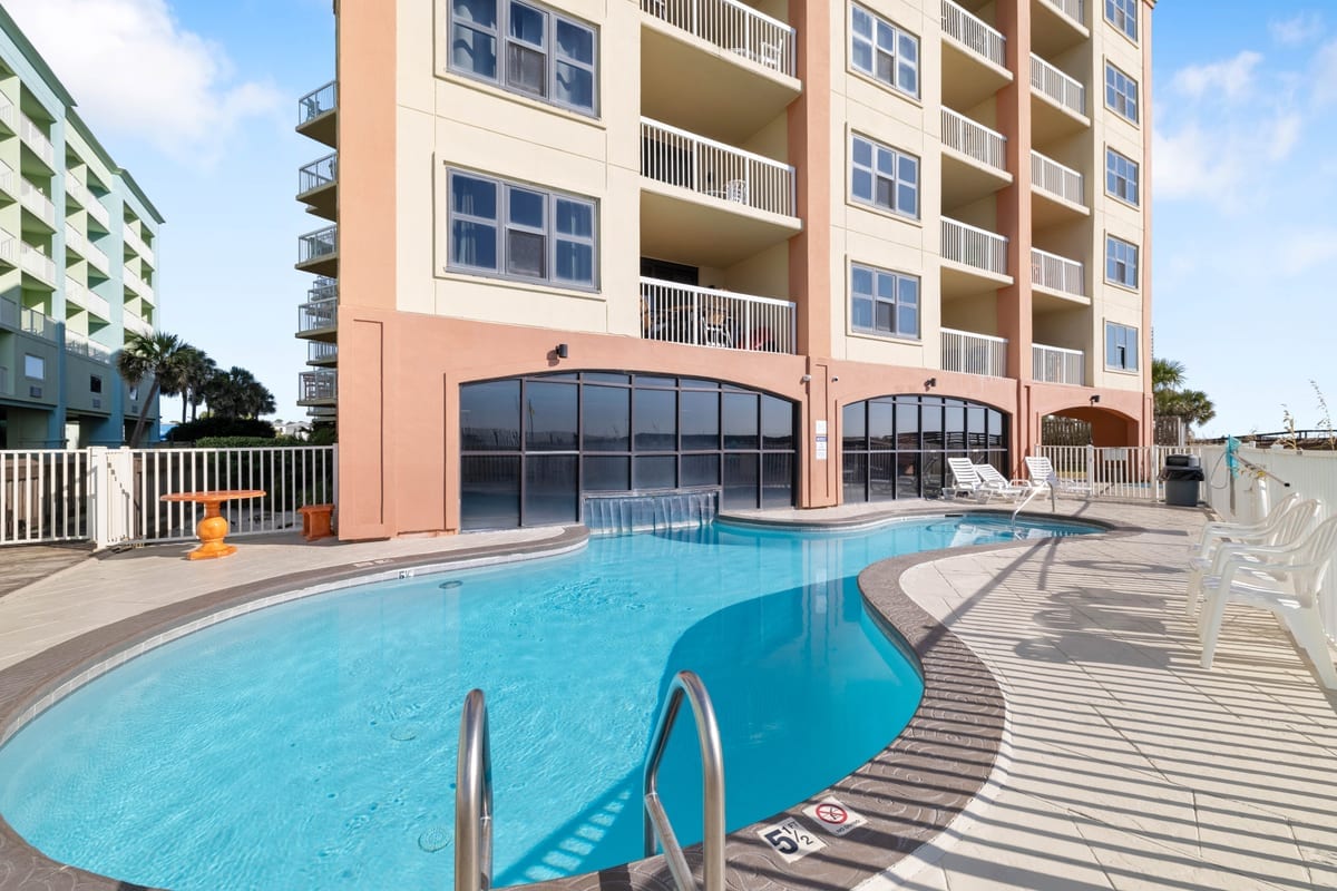 Harbour Place condos in Orange Beach